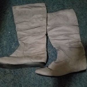 Rampage gray slouch boots